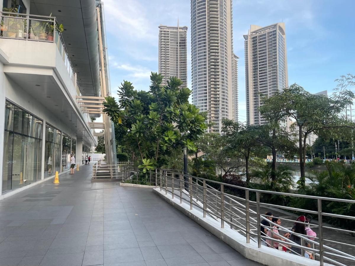 マニラ市The Serene Escape Rockwell Makati City View 1Brアパートメント エクステリア 写真